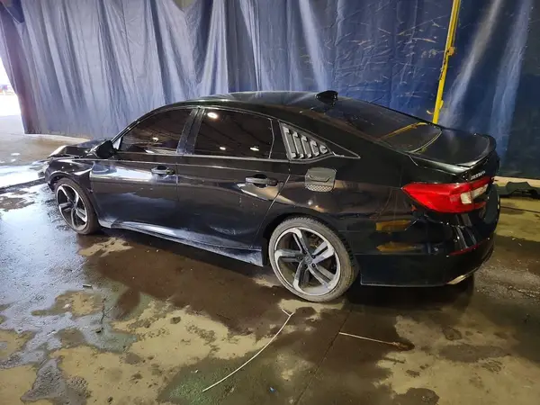 1HGCV1F32KA131189 2019 HONDA ACCORD - Image 2