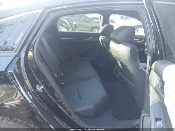 1HGCV1F32KA131628 2019 HONDA ACCORD - Image 8