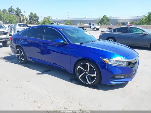 1HGCV1F32KA133038 2019 HONDA ACCORD - Image 1