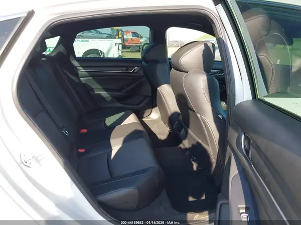 1HGCV1F32KA145772 2019 HONDA ACCORD - Image 8