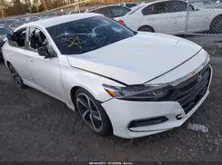 1HGCV1F32KA149174 2019 HONDA ACCORD