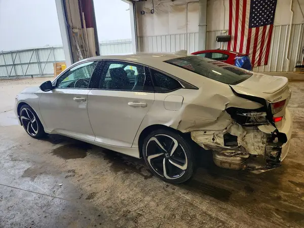 1HGCV1F32KA156464 2019 HONDA ACCORD - Image 2