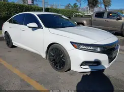 1HGCV1F32KA157257 2019 HONDA ACCORD