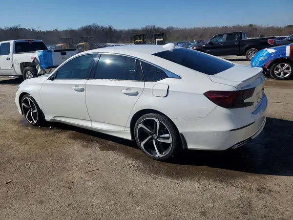 1HGCV1F32KA168209 2019 HONDA ACCORD - Image 2
