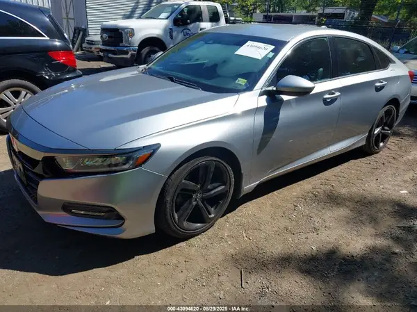 1HGCV1F32KA169313 2019 HONDA ACCORD - Image 2