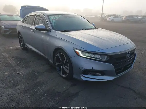 1HGCV1F32KA172602 2019 HONDA ACCORD - Image 1