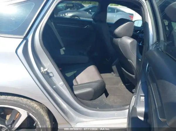 1HGCV1F32KA172857 2019 HONDA ACCORD - Image 8
