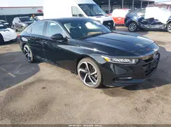 1HGCV1F32KA176164 2019 HONDA ACCORD
