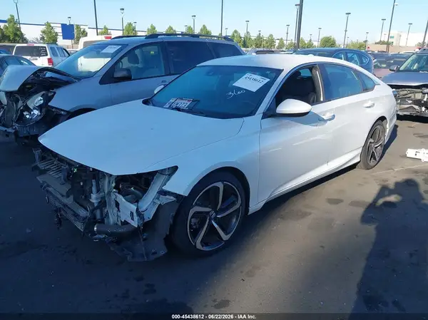 1HGCV1F32KA176486 2019 HONDA ACCORD - Image 2