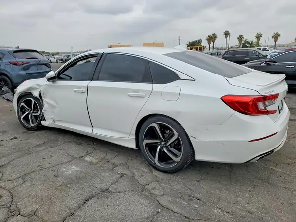 1HGCV1F32LA009286 2020 HONDA ACCORD - Image 2