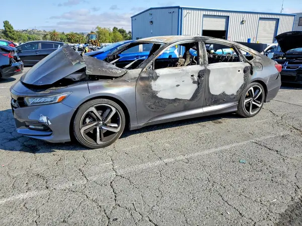 1HGCV1F32LA010132 2020 HONDA ACCORD - Image 1