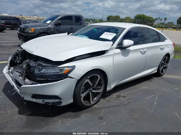 1HGCV1F32LA031871 2020 HONDA ACCORD - Image 2