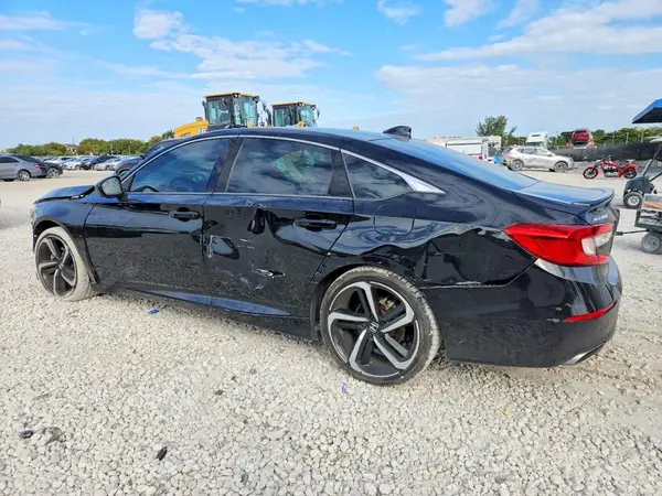1HGCV1F32LA067253 2020 HONDA ACCORD - Image 2