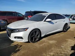 1HGCV1F32LA071304 2020 HONDA ACCORD