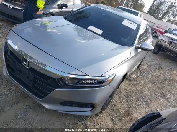 1HGCV1F32LA104169 2020 HONDA ACCORD - Image 2