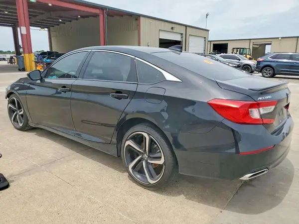 1HGCV1F32LA124745 2020 HONDA ACCORD - Image 2