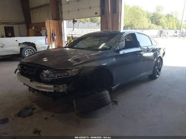 1HGCV1F32LA138161 2020 HONDA ACCORD - Image 2