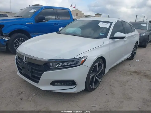 1HGCV1F32LA142680 2020 HONDA ACCORD - Image 2