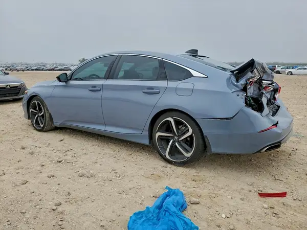 1HGCV1F32MA068498 2021 HONDA ACCORD - Image 2