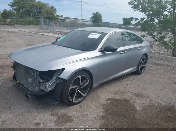 1HGCV1F32MA078268 2021 HONDA ACCORD - Image 2