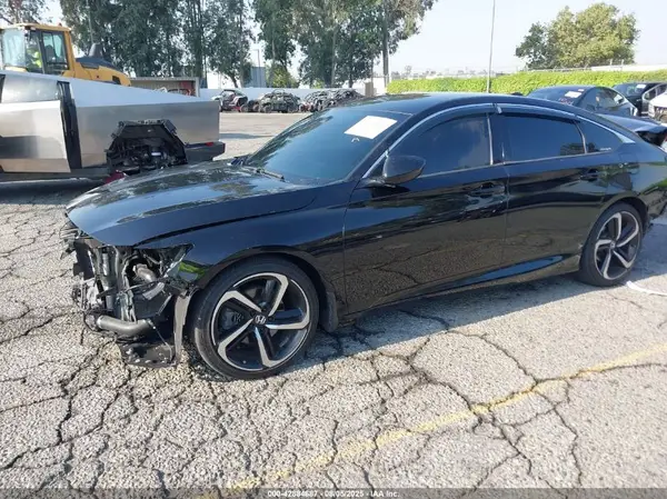 1HGCV1F32MA102388 2021 HONDA ACCORD - Image 2