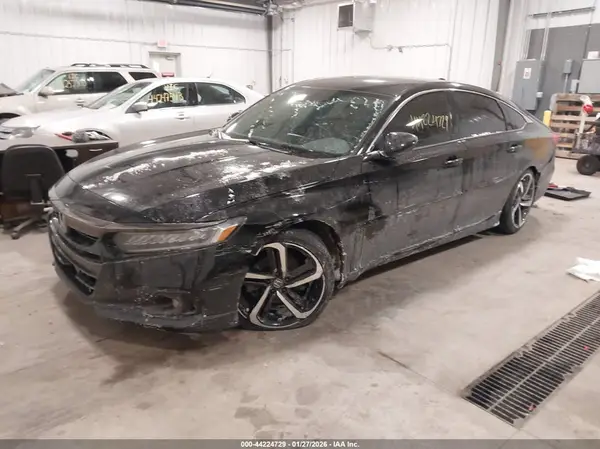 1HGCV1F32MA102455 2021 HONDA ACCORD - Image 2