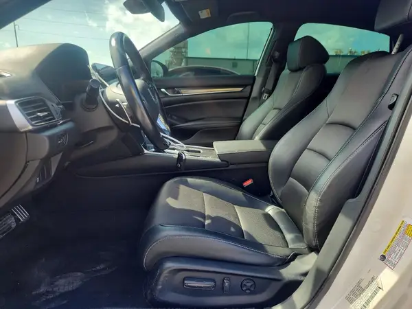2022 HONDA ACCORD auction photo 7