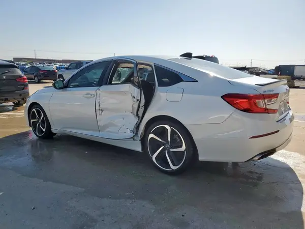 1HGCV1F32NA002941 2022 HONDA ACCORD - Image 2