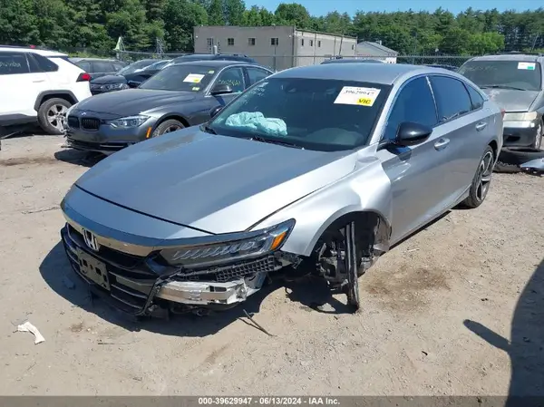1HGCV1F32NA033798 2022 HONDA ACCORD - Image 2
