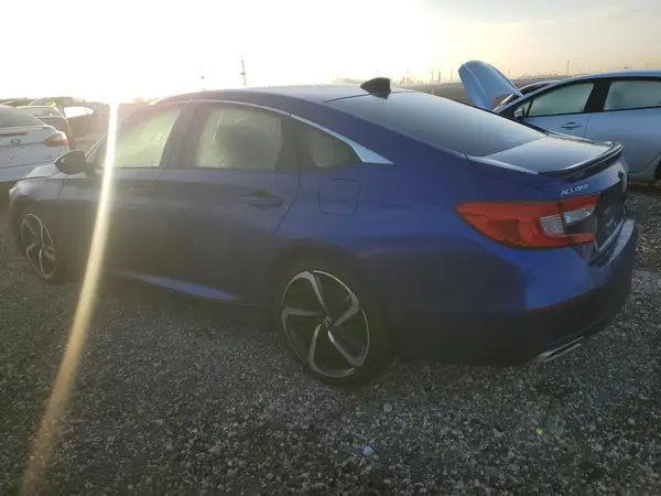 1HGCV1F32NA038936 2022 HONDA ACCORD - Image 2