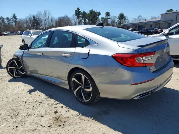 1HGCV1F32NA043974 2022 HONDA ACCORD - Image 2