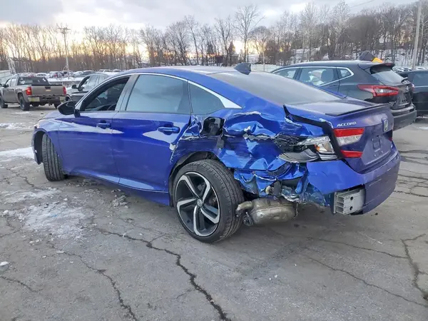 1HGCV1F32NA045210 2022 HONDA ACCORD - Image 2