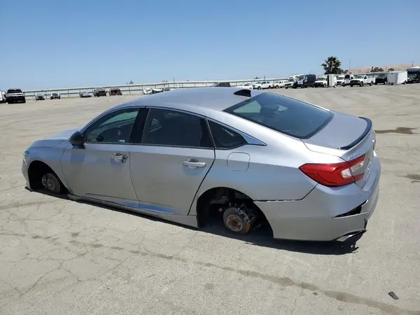 1HGCV1F32NA067918 2022 HONDA ACCORD - Image 2