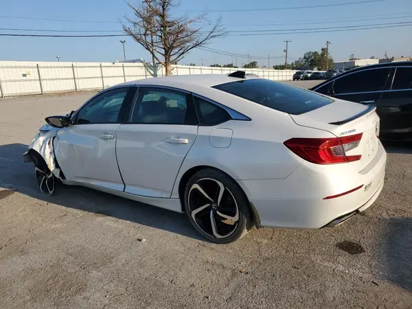 1HGCV1F32NA068180 2022 HONDA ACCORD - Image 2