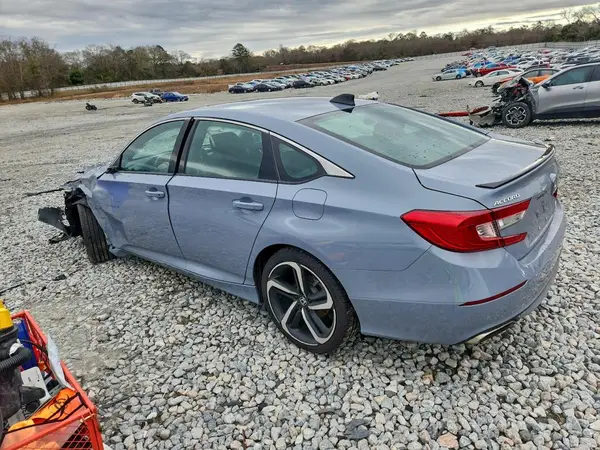 1HGCV1F32NA069832 2022 HONDA ACCORD - Image 2