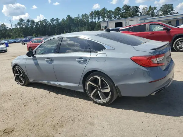 1HGCV1F32NA072410 2022 HONDA ACCORD - Image 2
