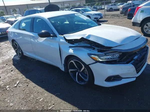 1HGCV1F32NA075582 2022 HONDA ACCORD - Image 1