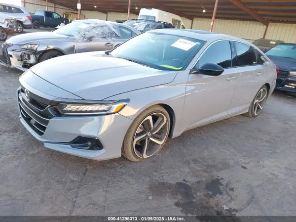 1HGCV1F32NA083116 2022 HONDA ACCORD - Image 2