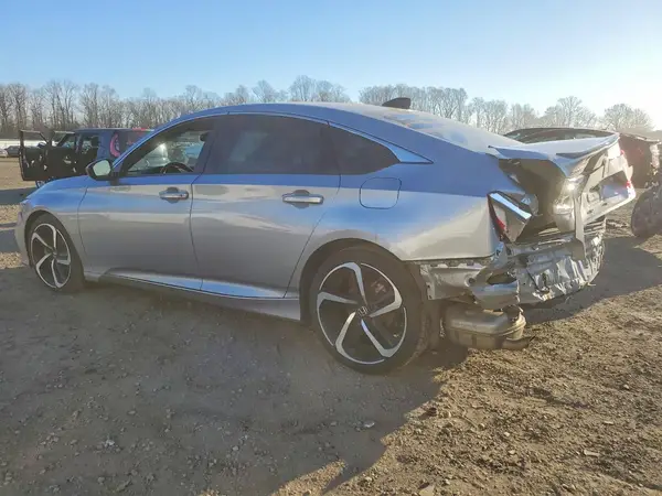 1HGCV1F32NA085125 2022 HONDA ACCORD - Image 2