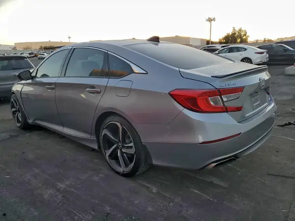 1HGCV1F32NA088476 2022 HONDA ACCORD - Image 2