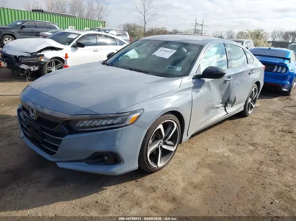 1HGCV1F32NA088736 2022 HONDA ACCORD - Image 2