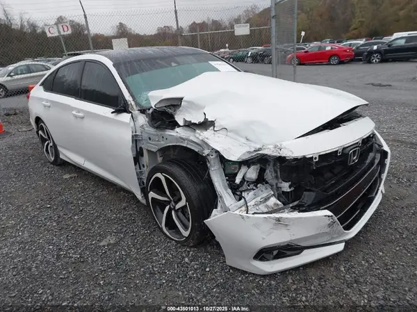 1HGCV1F32NA095525 2022 HONDA ACCORD - Image 1