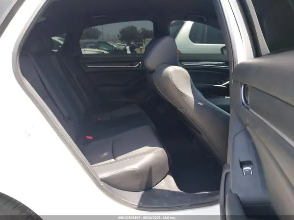 1HGCV1F32NA095539 2022 HONDA ACCORD - Image 8