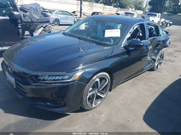 1HGCV1F32NA097968 2022 HONDA ACCORD - Image 2