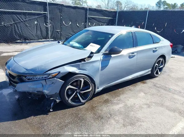 1HGCV1F32NA099574 2022 HONDA ACCORD - Image 2