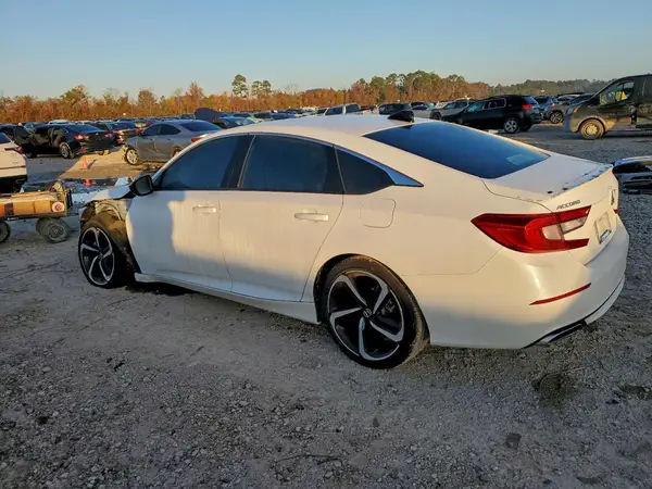 1HGCV1F32NA101081 2022 HONDA ACCORD - Image 2