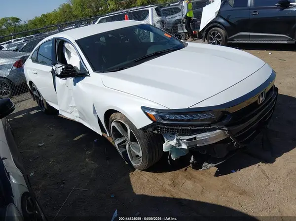 1HGCV1F32NA113523 2022 HONDA ACCORD - Image 1