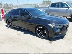 1HGCV1F33JA000898 2018 HONDA ACCORD