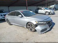 1HGCV1F33JA005292 2018 HONDA ACCORD