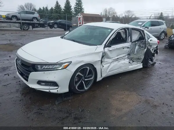 1HGCV1F33JA005437 2018 HONDA ACCORD - Image 2